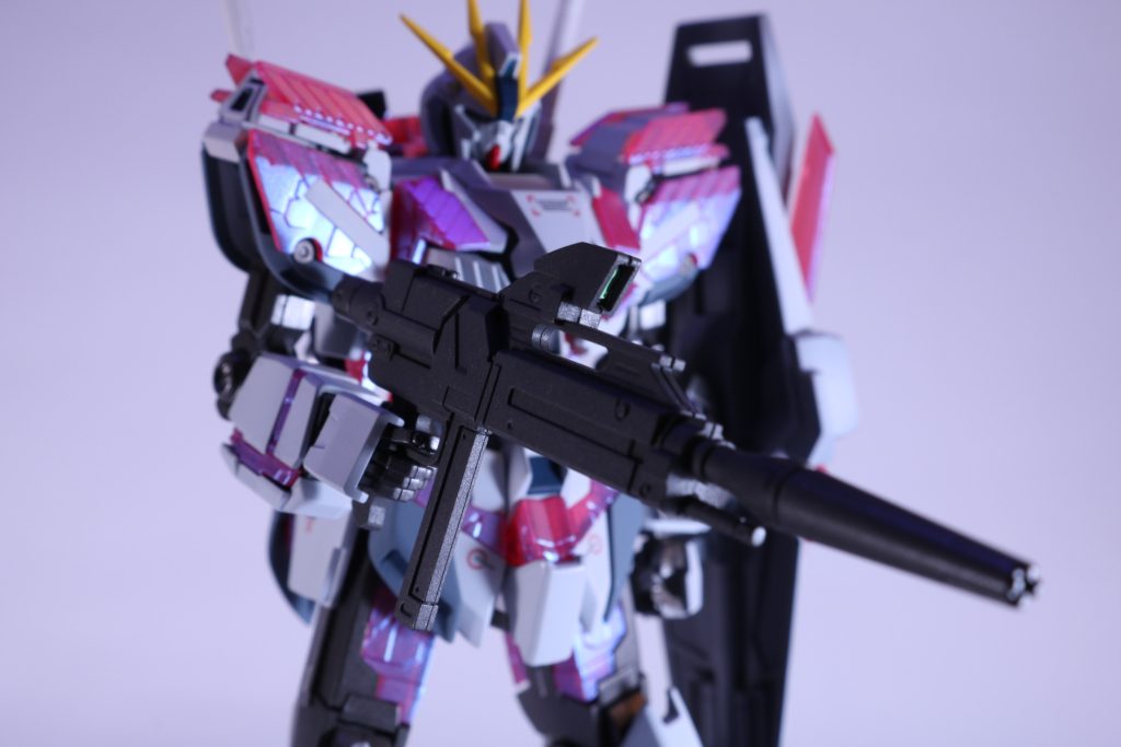 武器は特に弄らず、シンプルに。