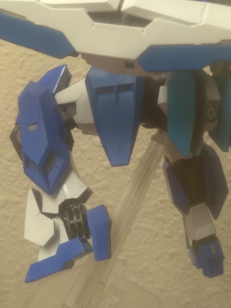 Additional thrusters are attached on the legs, giving more mobility and maneuverability.