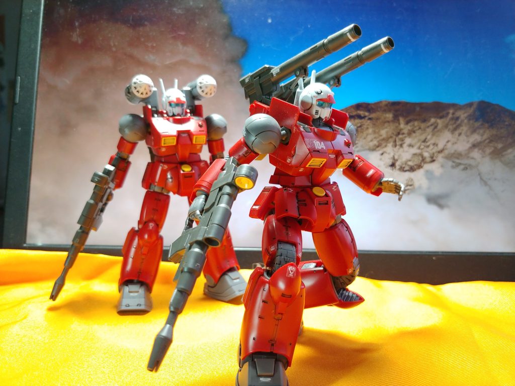 半年前から一人で頑張ってたカイ機初め、このキットを開けた時は感動したものです。キャノン砲バックパック化、なんと素敵な新設計!