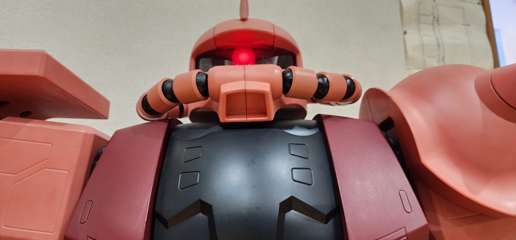 ザクちゃんはモノアイが光るぜ❗https://youtu.be/gX01DaULV00