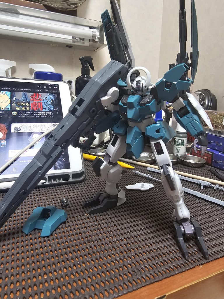 これは1号機を製作しようか迷っていた頃のやつです。これはまたルブリスウルとシュバルゼッテを買ったときに1号機を作ります。