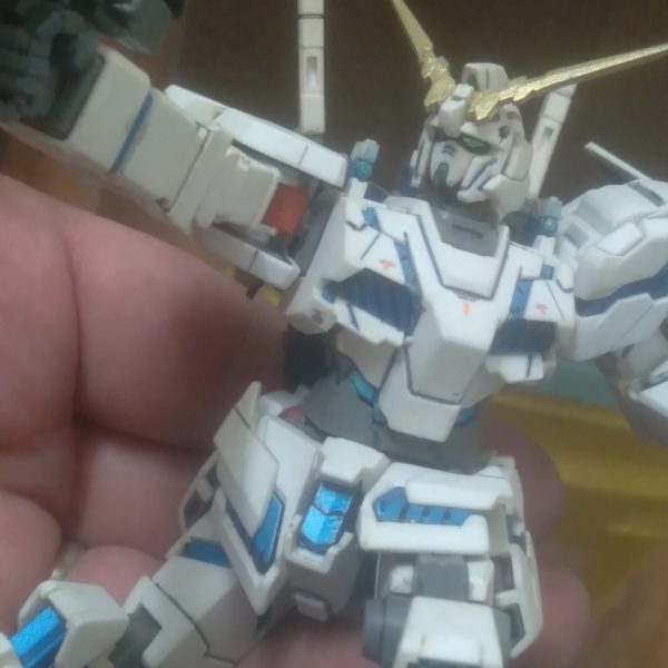 HGUC Unicorn Gundam (blue psycoframe version)