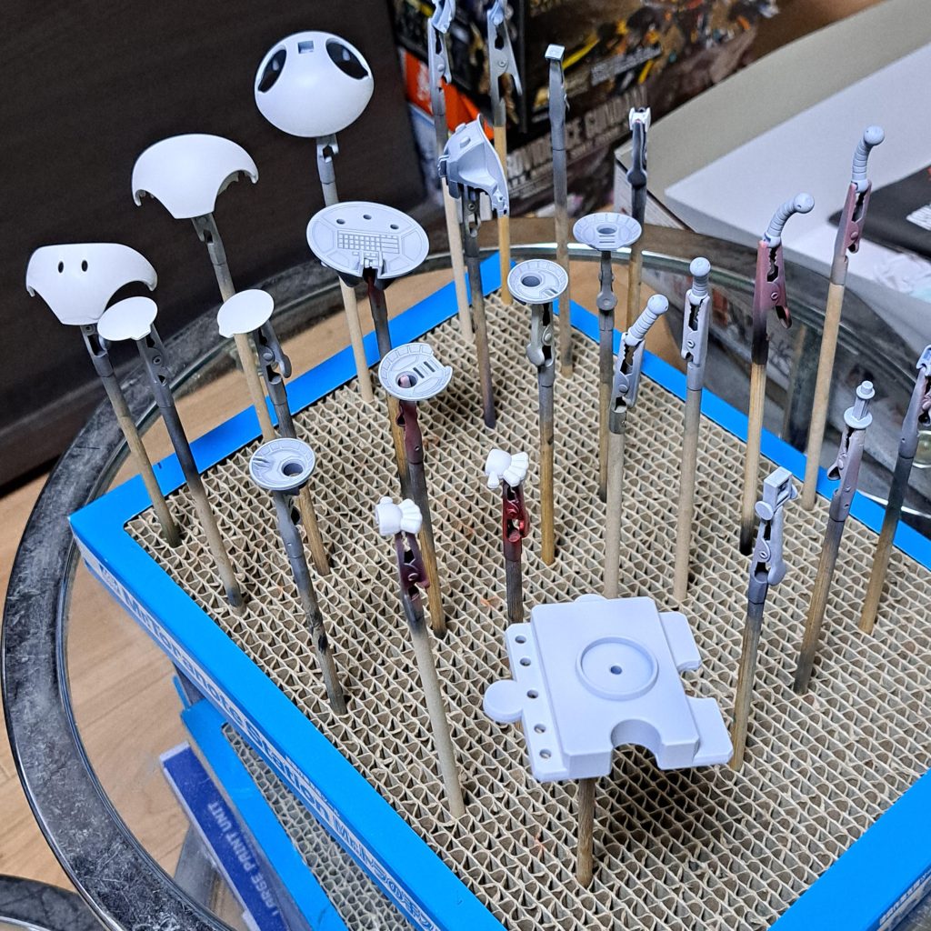 下地のサブはグレイサブを使用