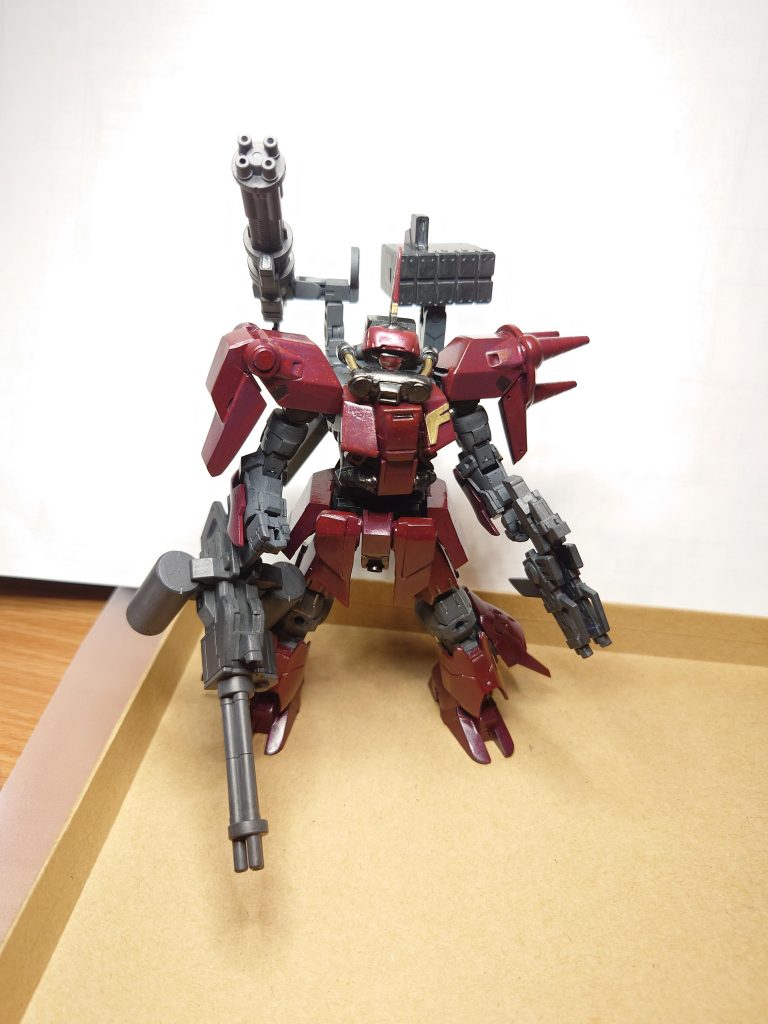 フル装備を正面から