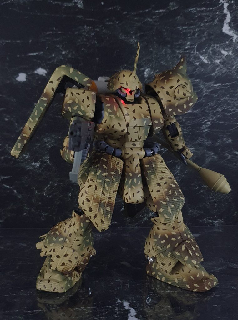 上記の通り、モノアイ可動します！