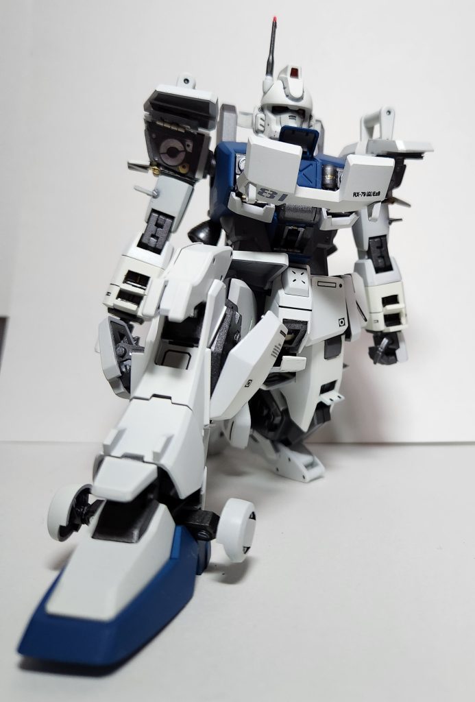 08小隊Blu-rayボックスのパッケージがカッコよすぎて、参考にして作成しました。このアングルが好きです。