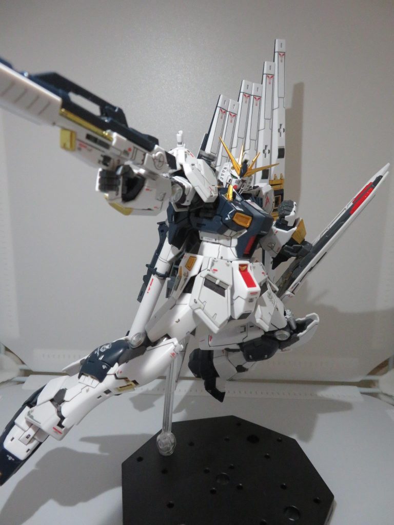 RG νガンダム–5枚目/制作者:らり~