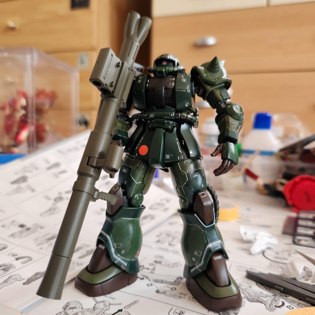 日の丸シールが見つからず、100均のシールを張り付けました。