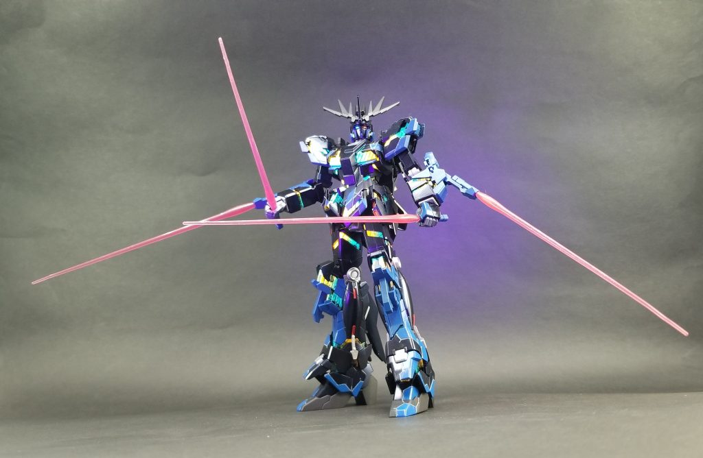 と、言うわけで黒に青で作ってみました。