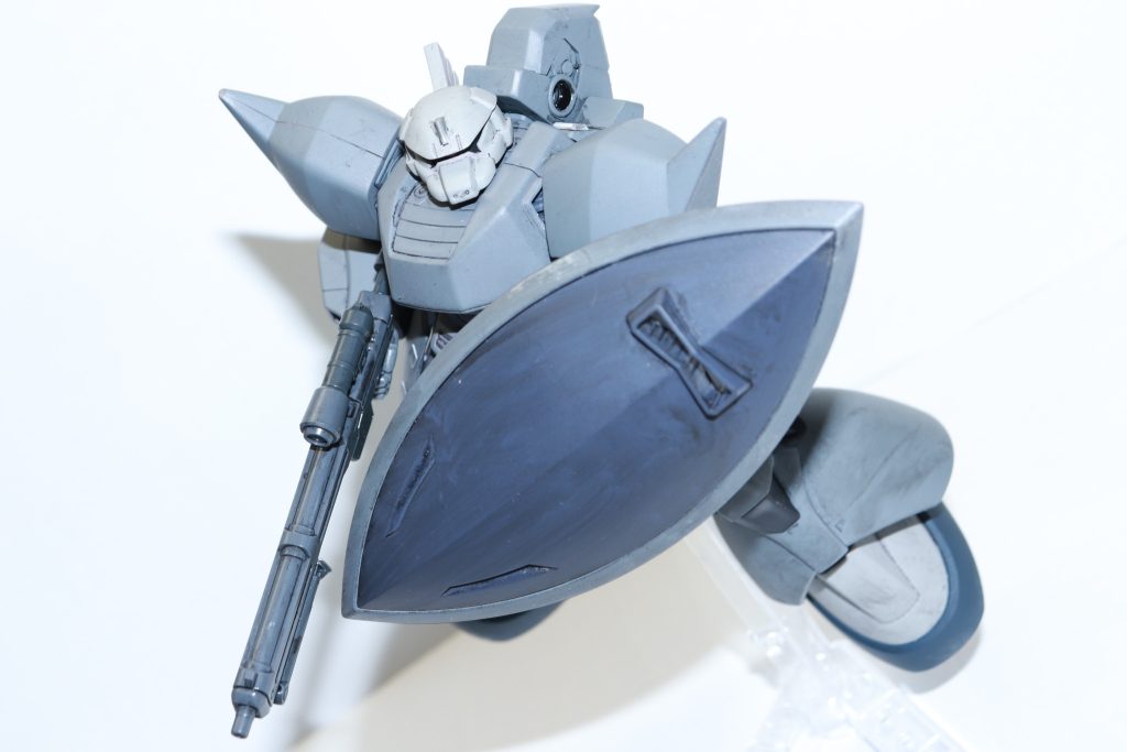 最後に使用した塗料をグレー→タミヤTS-66 呉海軍工廠グレーライトグレー→タミヤAS-2 明灰白色の2色のグレーを使用し, 試作機っぽく仕上げました。塗装後, ウェザリングカラーでウォッシングし艶消しトップコートで仕上げました。  以上です。ご覧いただきありがとうございました!!