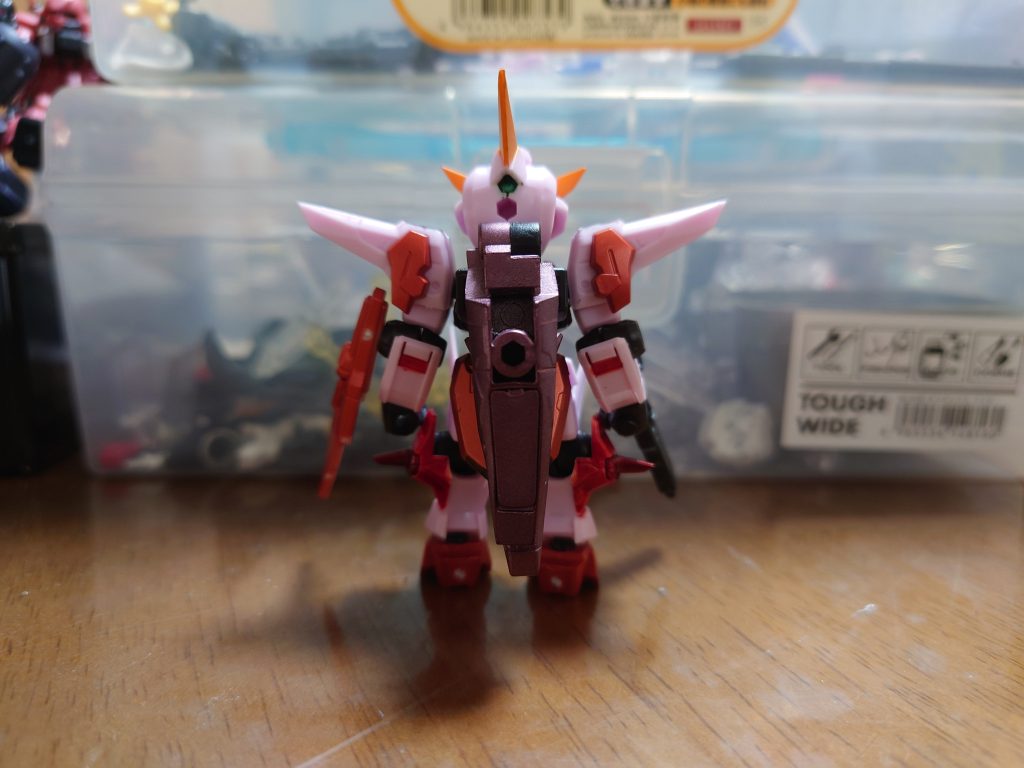 背面です。（一部塗装色が違います）