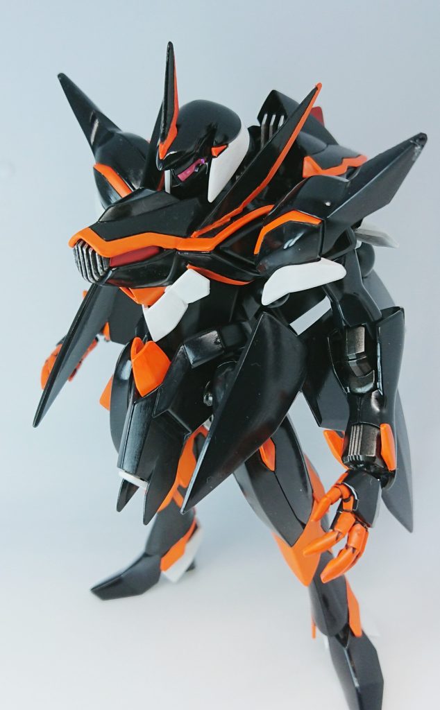 似たアングルの塗装後ゼダスさんです。