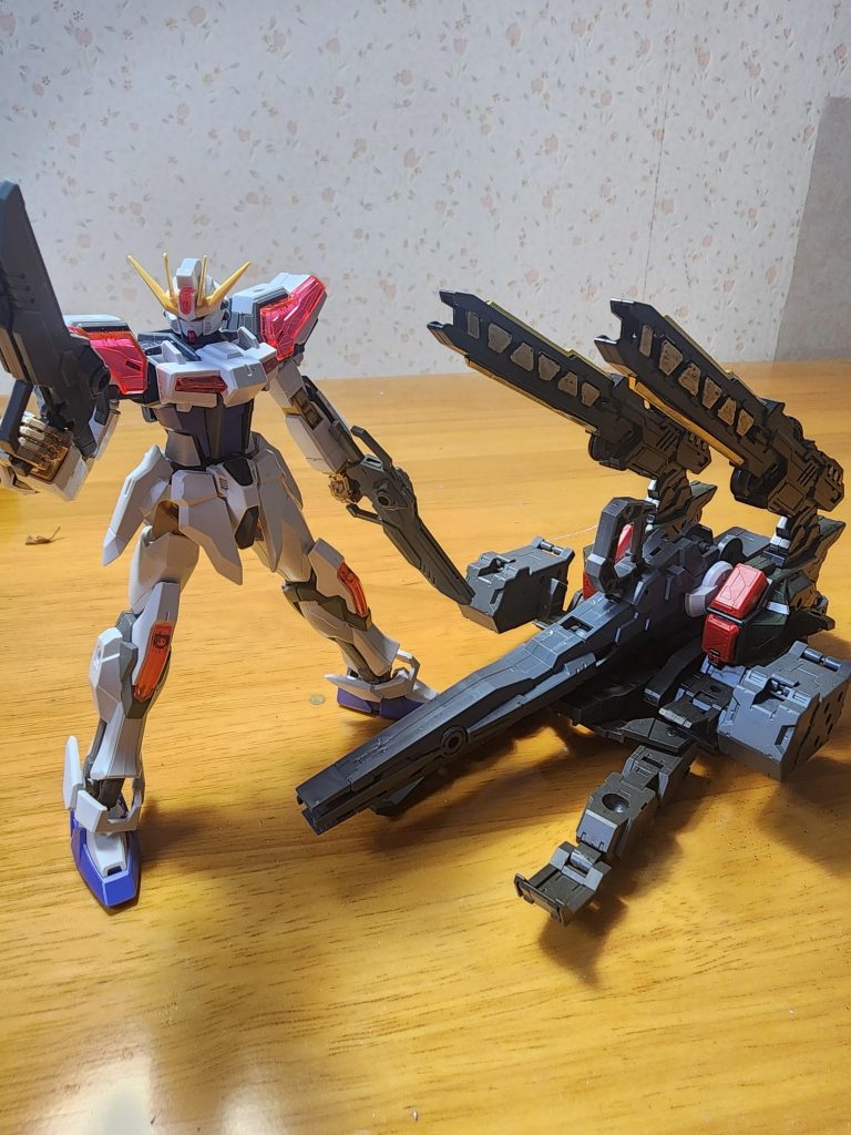 揃っての写真。次回は最後の１体、ソード系統の機体を紹介します❗最後まで見て頂きありがとうございます🙇