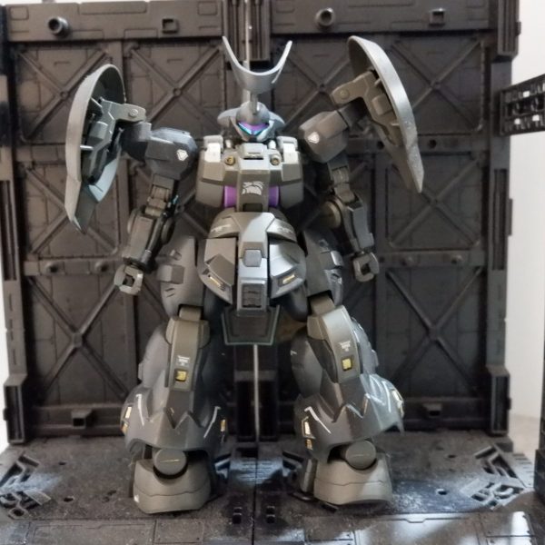 ディランザ　ラウダ専用機　ブラック（ほんまはティターンズブルー）