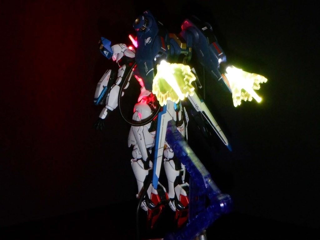 ミラソウル社製フライトユニットにもLED仕込みました。ブースターエフェクトもつけてみました。