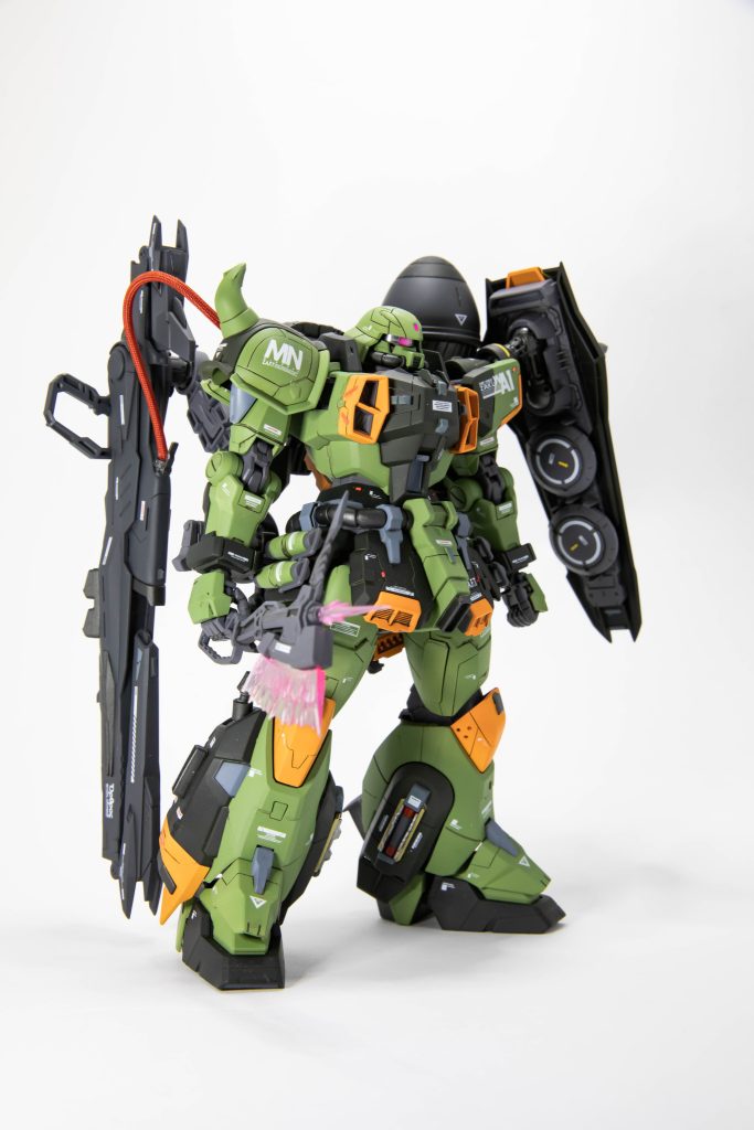 ガナーザクウォーリア–2枚目/制作者：@tom