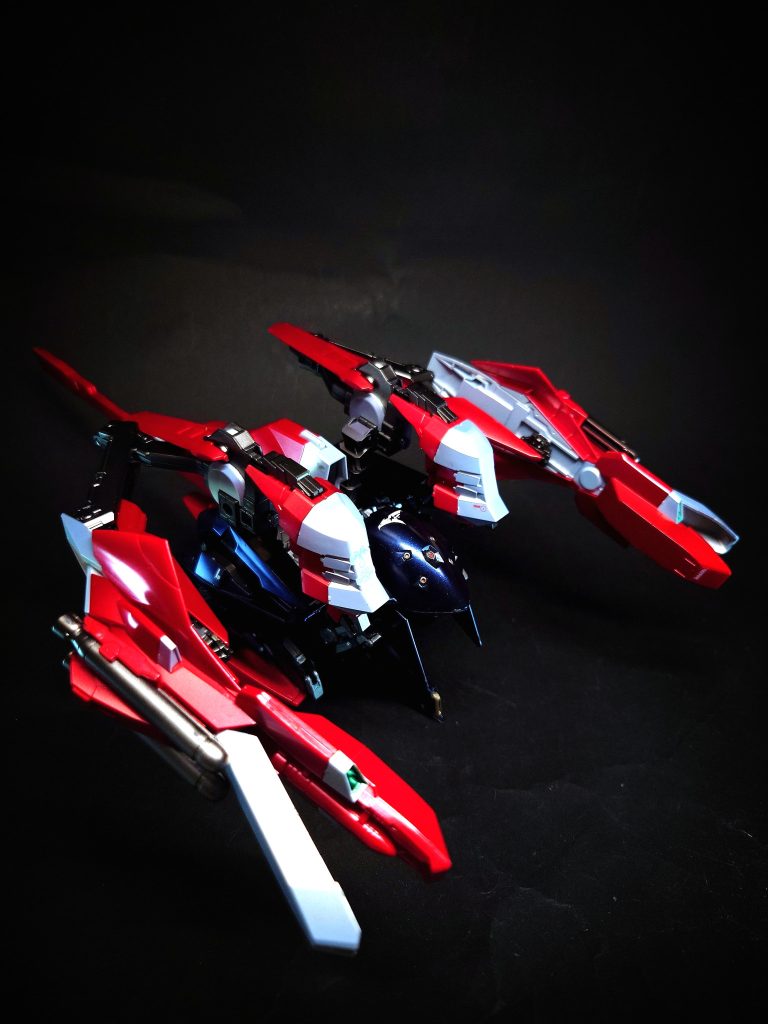 炸裂式ハープーン・ガンコアユニットのスタビレーター先端に1基内蔵されている。シートーピードオプション装備の一つとして用意された魚雷。必要に応じてシールド・ブースター表面に装着する。