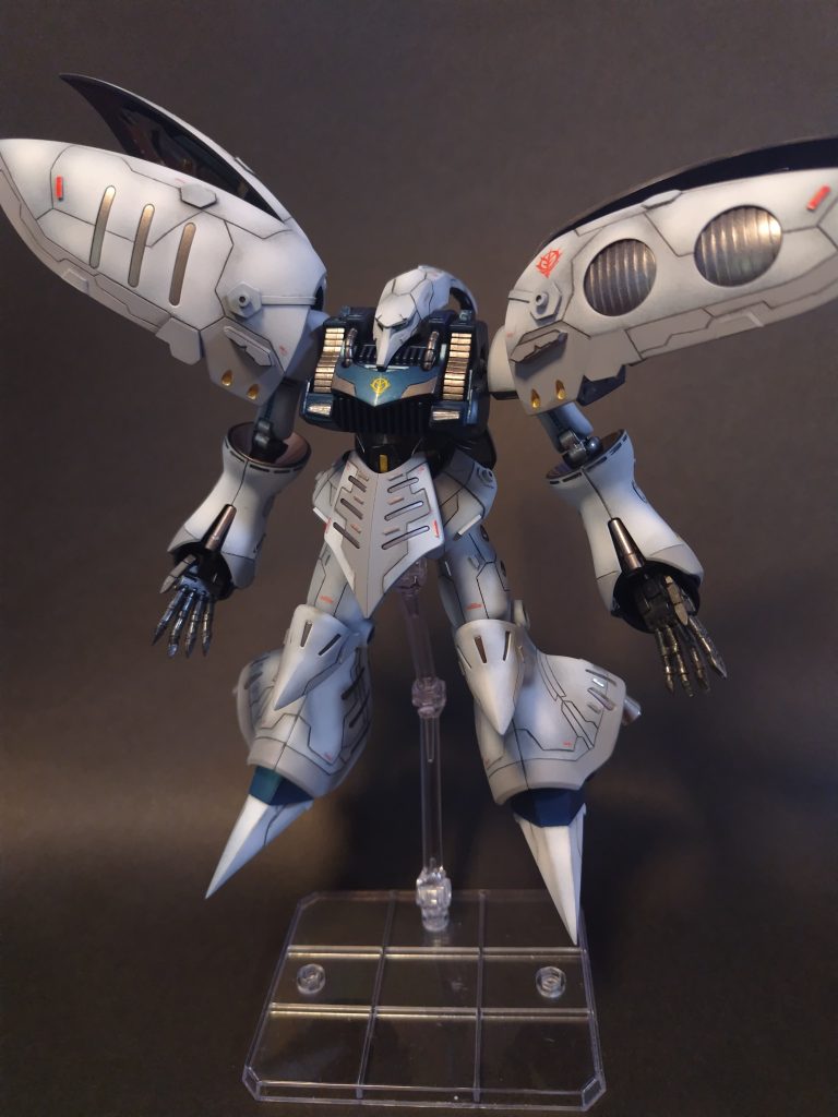 指の関節を追加して長くしています。