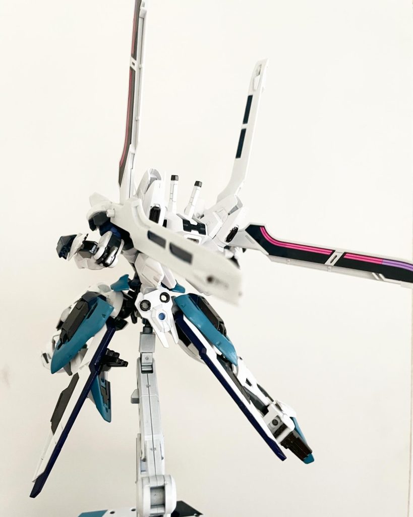 エアリアル・アズライト–5枚目/制作者：Meru