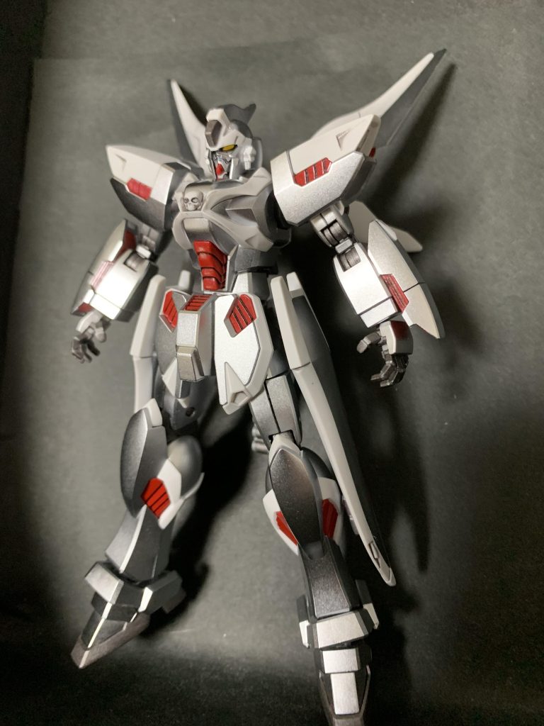 素の状態です。これでもキットがめちゃくちゃ良いので凄く格好良い！