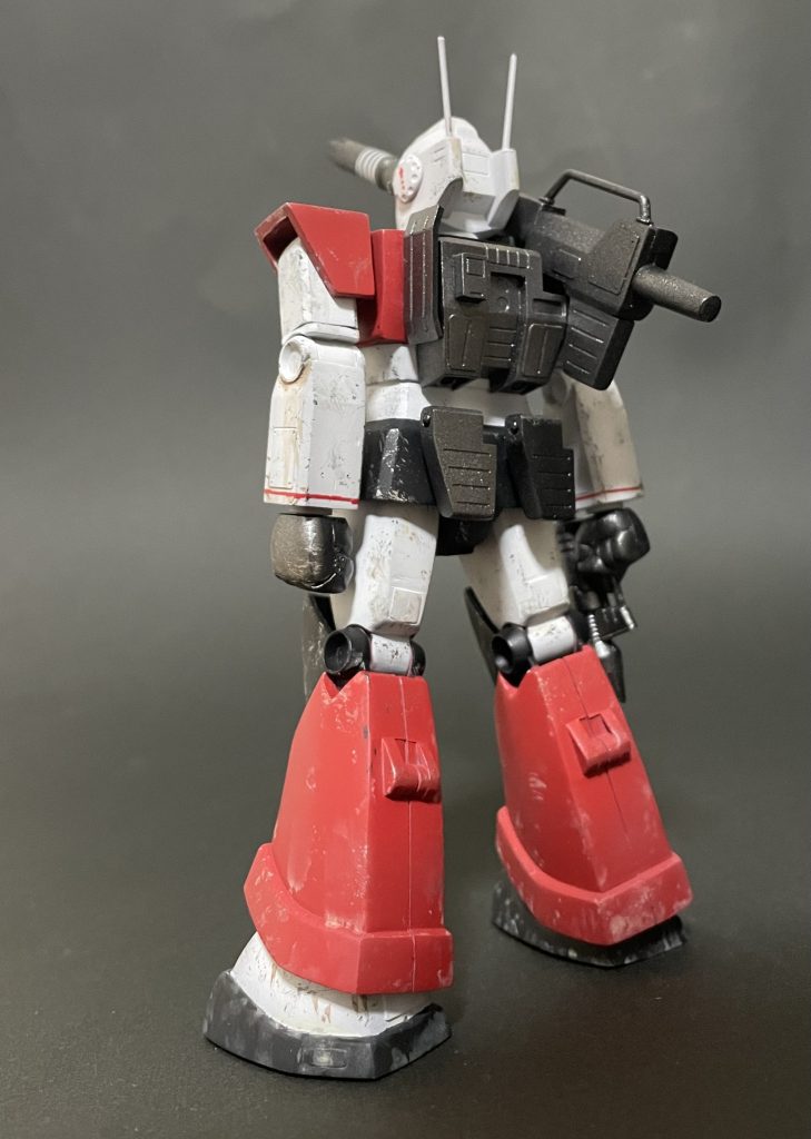 後ろ姿もシブい✨