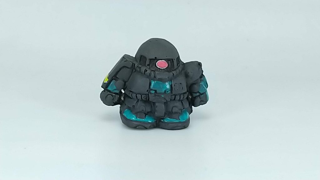 ガシャポン戦士の高機動型ザクをレジン複製して塗装しました。