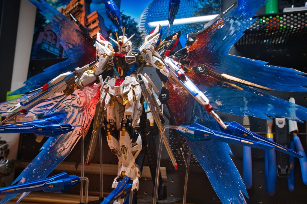 ZGMF-X20A_ストライクフリーダム_光の翼Ver_MGEX–3枚目/制作者：おすぎ