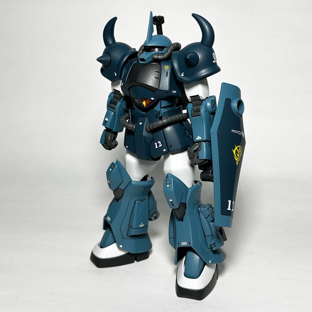 1/144 グフ–2枚目/制作者：ますす