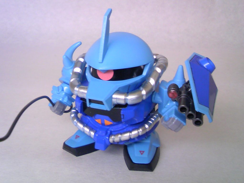 横浜から帰りがてらお台場ユニコーンも見てきたよ。15時からユニコーンモードからデストロイモードに変わるんだった!到着時間15時20分!人が少ないのはそのためか!「劇場版ガンダムSEEDフリーダム」の演出も見たかったな~。