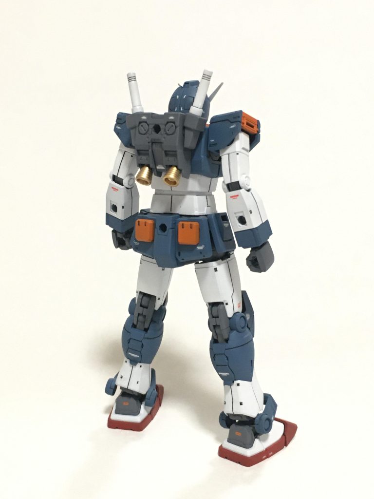 バックショット。猫背？