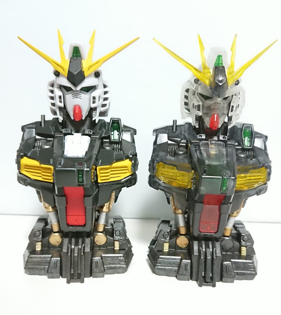 クリアの外装の塗装をやり直すとの合わせて、カラー外装も墨入れだけして作成。(内部メカは塗装してます)