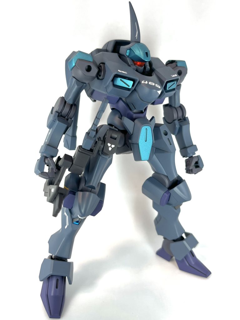 前面。今回はデカール少なめにしました。