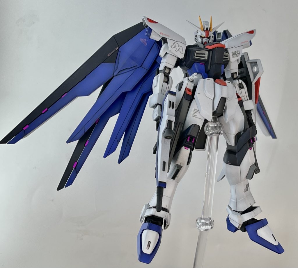 HGCE フリーダムガンダム–2枚目/制作者：ルネ