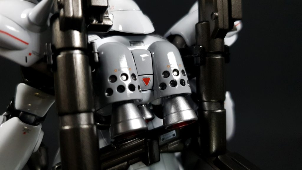 白ファー–4枚目/制作者：Erio