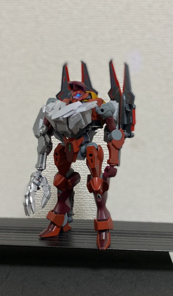 追加装備なので重量がアップします。前後に装備をつけることで、重心が安定します。