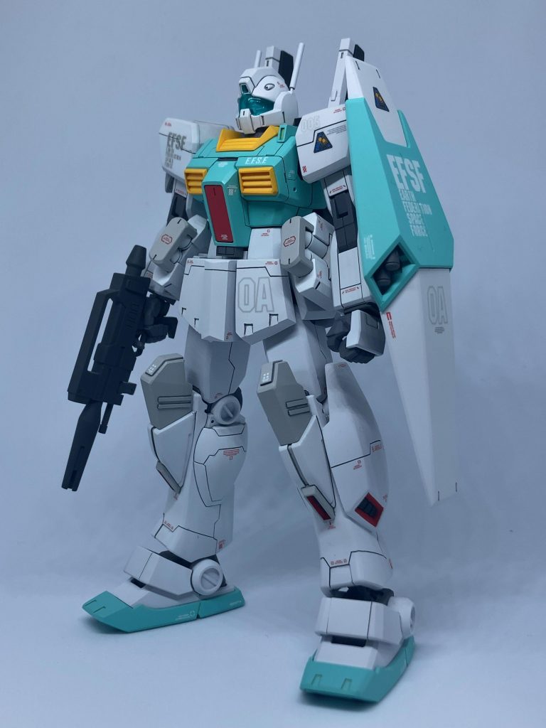 UC劇中版の装備。