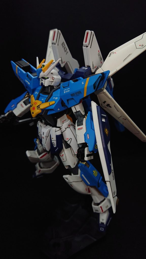 胸部には30MMの余りパーツを張り付けてみましたこれまで胸部はあまり手を入れてこなかったので新しい試みですそんなに悪い感じはしませんw