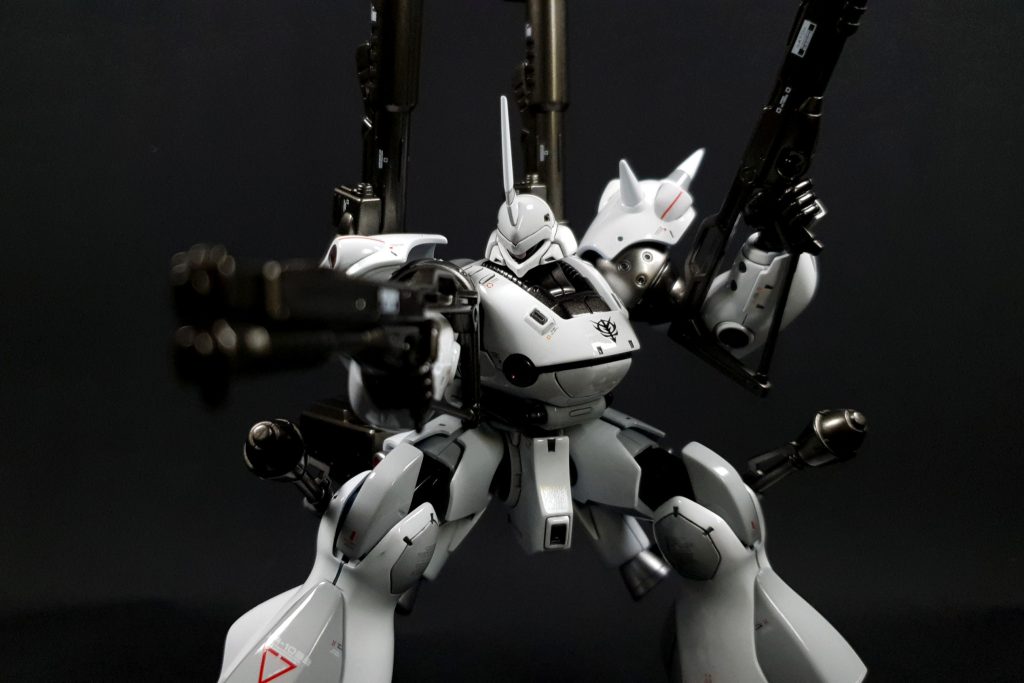 白ファー–5枚目/制作者：Erio