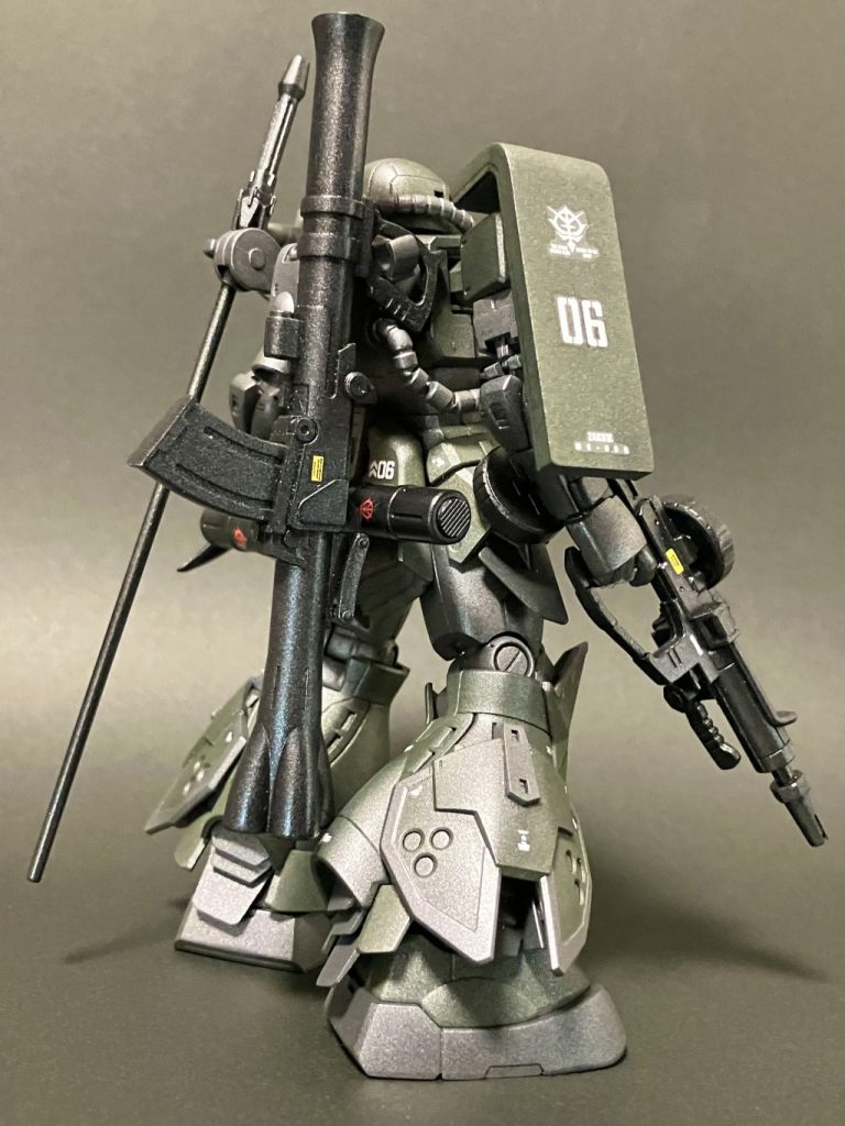 ザクⅡ（森林戦部隊）–3枚目/制作者：PIYOSUKE