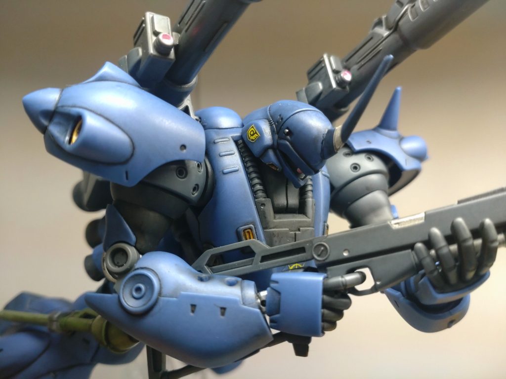 「最後に」フル装備で写真を撮っているつもりでしたが、腰部にショートストックのショットガンを装備させていませんでした⤵️アフターカーニバルです🌀最後に告白しますと、チェーン・マインは作ってません。今回も最後まで見て頂き、ありがとうございました✨追伸、昨年末(R5.12.30)にポケ戦の全話数のメカ作画監督を担当された岩滝智氏が60歳と若くして亡くなりました。この場を借りて御冥福を捧げます。