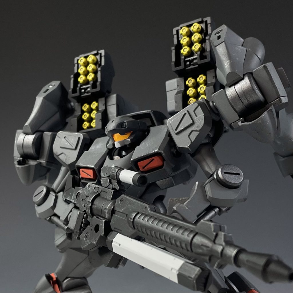 ミサイルポッド開放。