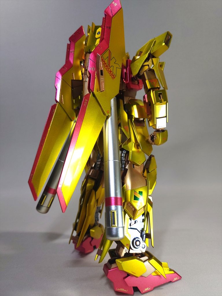 南光台金物様ロゴを採用しつつも「それっぽい」のも欲しくなり、自分で考案したロゴも配置。