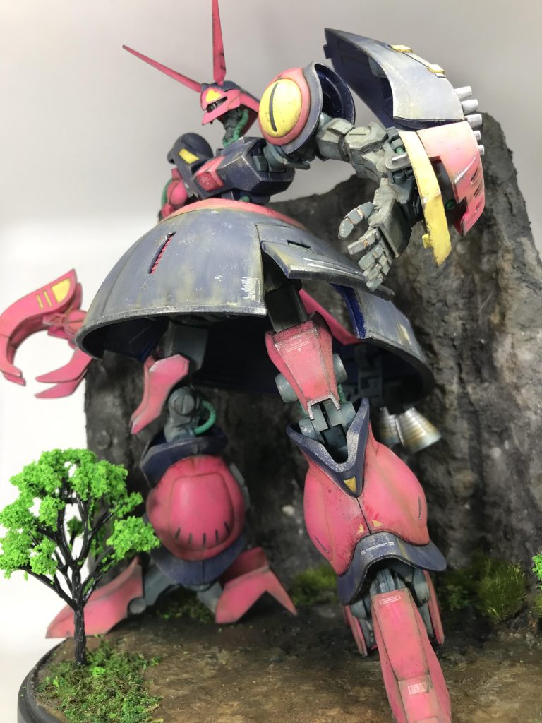 デカすぎてジオラマベースに入りきらないよ?😭