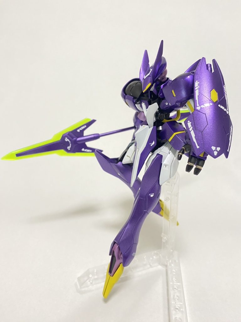 今回もシンプルカッコいいを目指してミキシングです。使用したキットは全てHGシリーズで、ガッデス、ガデッサ、ジークルーネ、グリムゲルデ、ダリルバルデ、ガルバルディリベイクです。