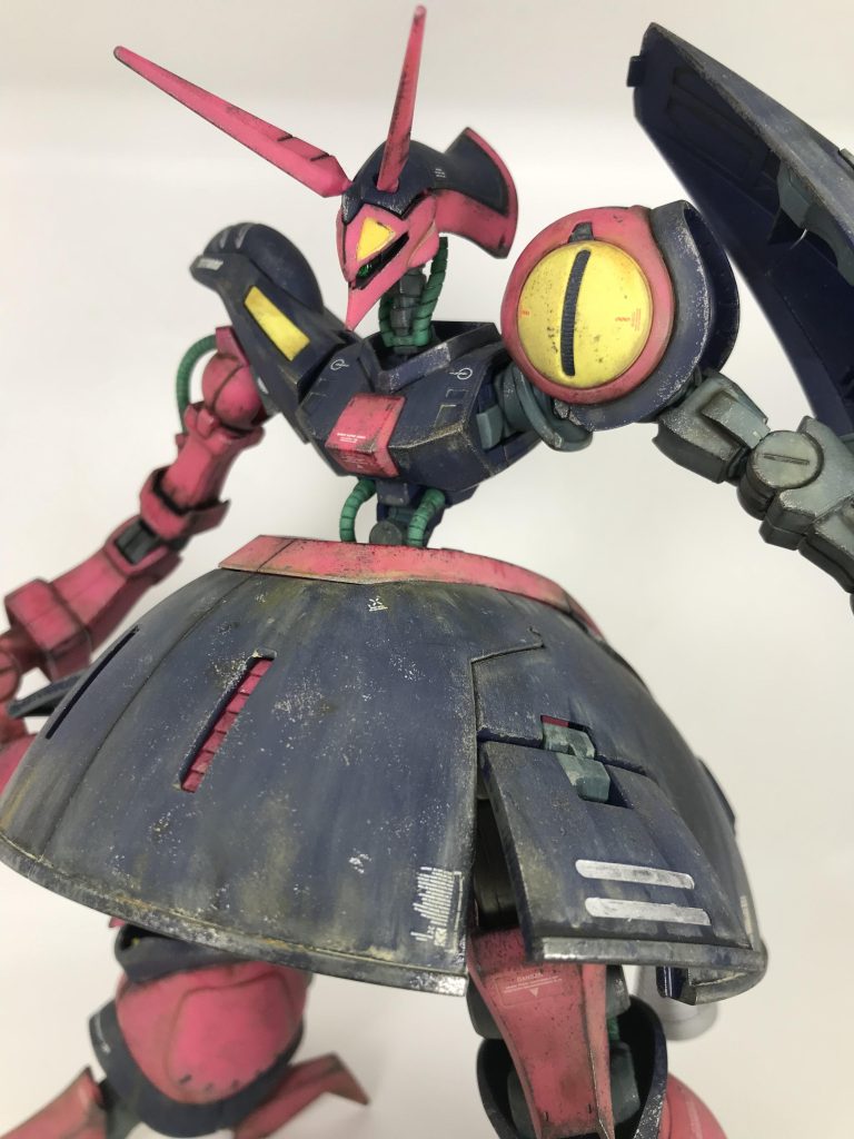 バウンドドック…カッコいいなぁ学生だった頃、友人宅にあった作りかけのガレキのバウンドドックがあったのを思い出しましたよ私はその頃、プラモとかに興味無かったのですが…値段を聞いてすんげぇ高けぇ〜なぁと感じました…w