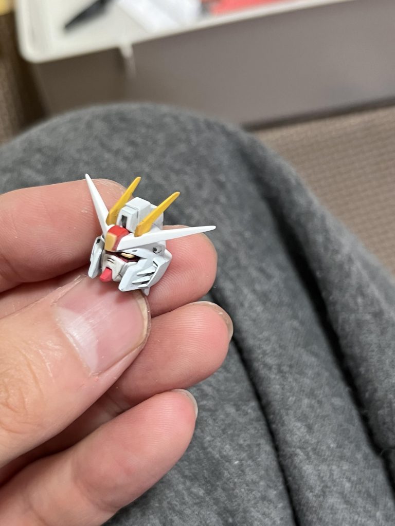 顔はOガンダムのフェイスをベースに特有のラインを追加してフリーダムに寄せています。最後まで見てくれてどうもありがとう！