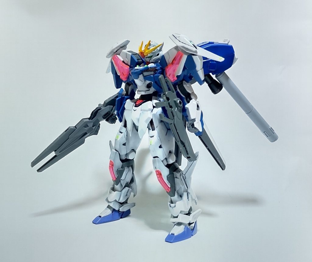 フルビットフォームシルエットがウィングガンダムとかスペリオルっぽいかな?