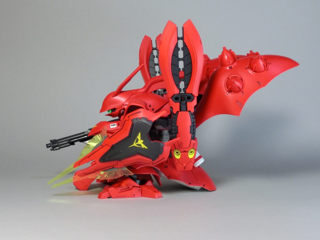 真横から後ろにコケそうなエグい奥行きだけどドッシリ下半身で全然余裕