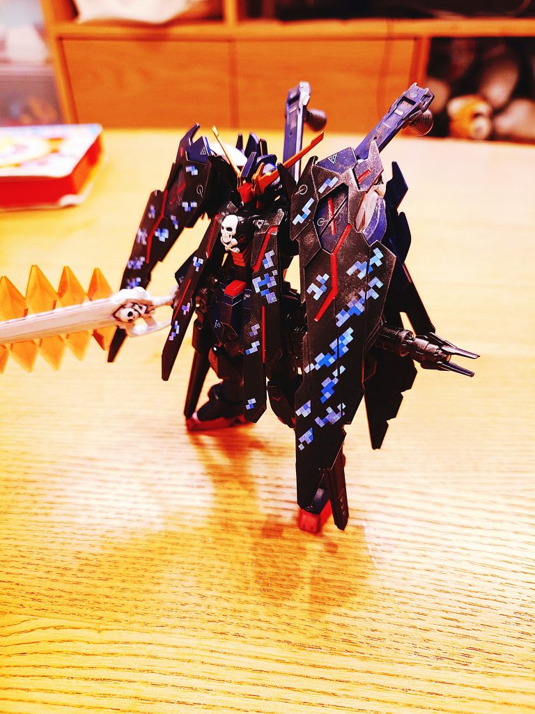という事でクロスボーンガンダムχ1フルクロスでした。サナリィ製MSは小さくて可愛くてまとまりが良いですね。では!