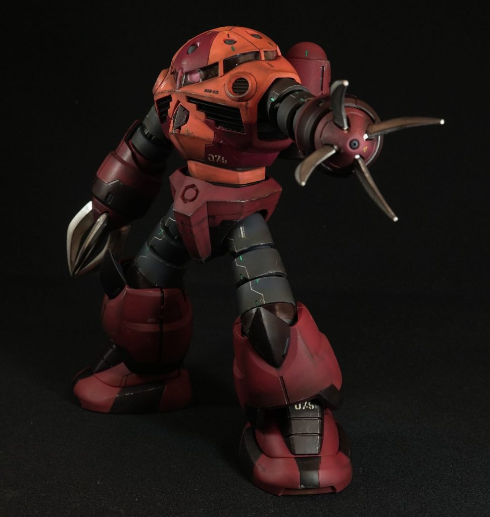 MG 1/100 シャア専用ズゴック–2枚目/制作者:しるばにあ